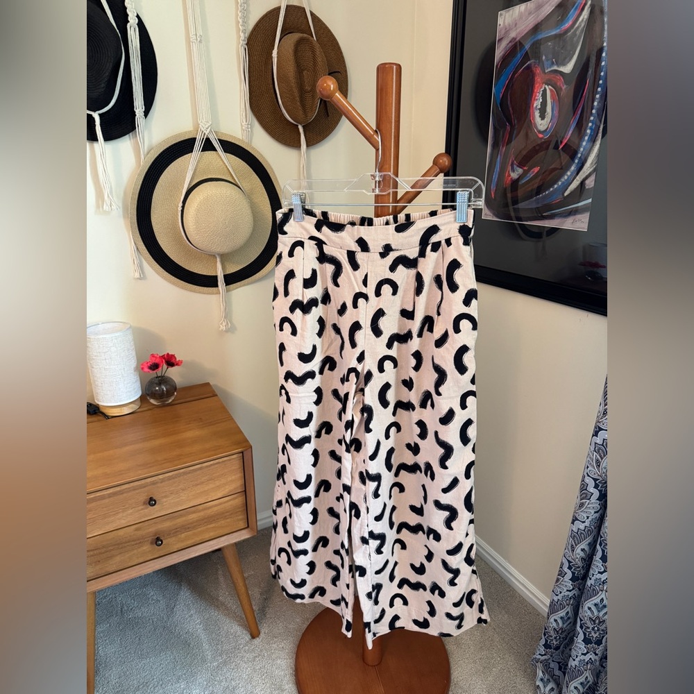 A New Day black and cream wide leg linen pants size small